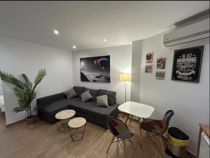 Acogedor Apartamento Picasso Malaga Bagian luar foto